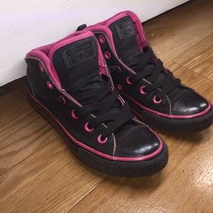 Black girl converse shoes